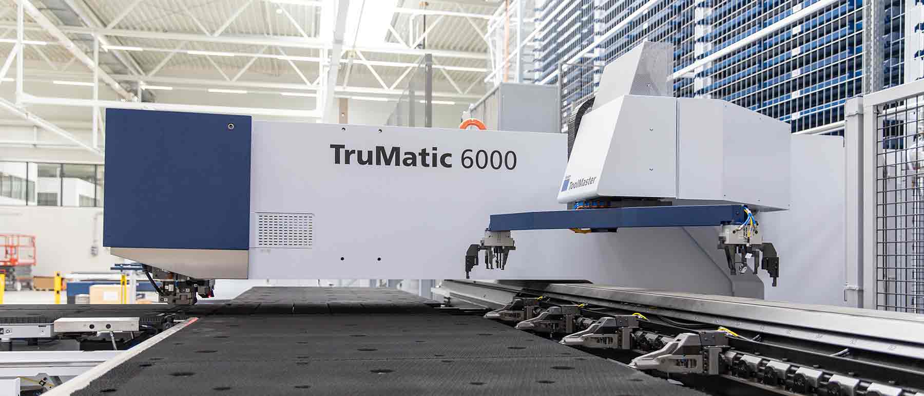 Trumpf TruMatic 6000 CNC-Stanz/Laserschneidanlage